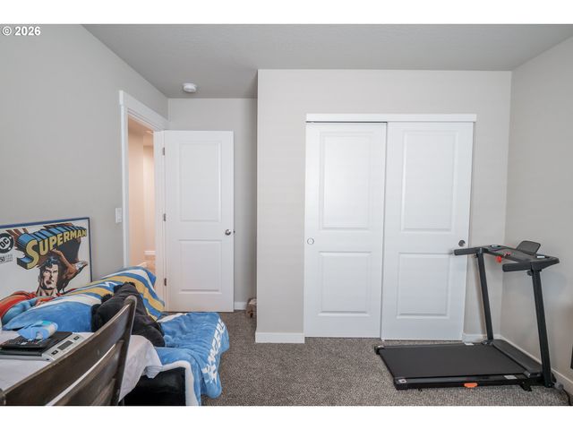 2451 W 9TH Ave, Junction City, OR 97448