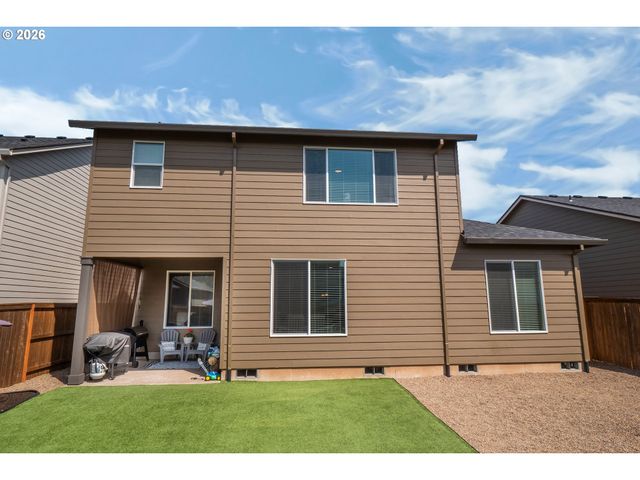 2451 W 9TH Ave, Junction City, OR 97448