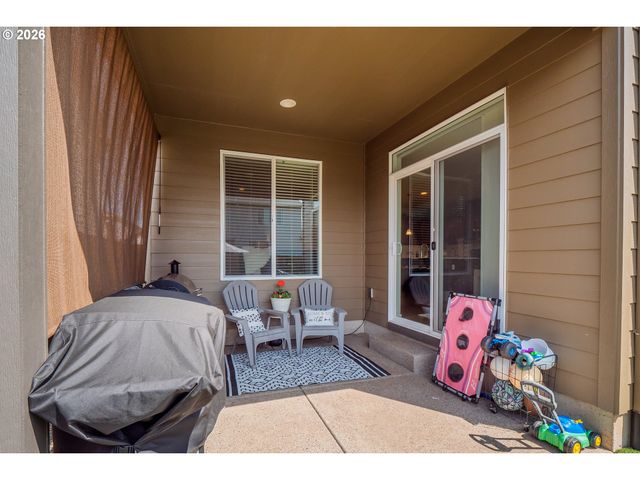 2451 W 9TH Ave, Junction City, OR 97448