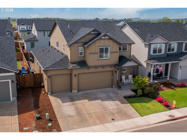 2451 W 9TH Ave, Junction City, OR 97448
