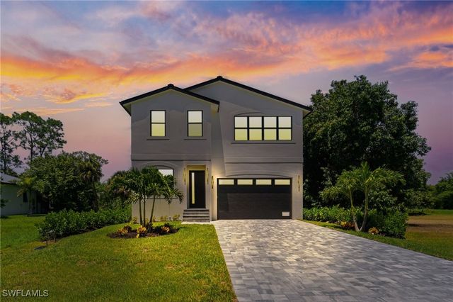 2769 Van Buren AVE, Naples, FL 34112