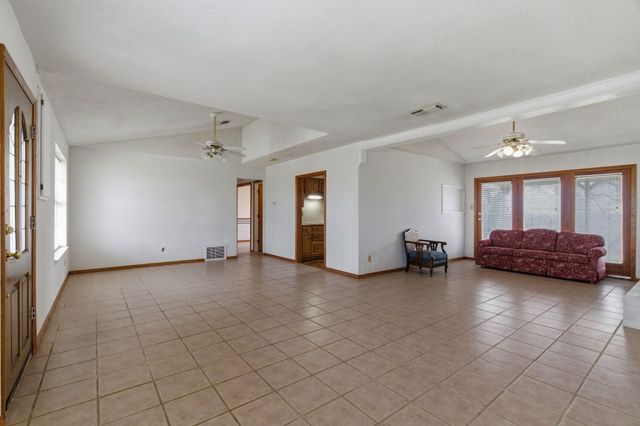 8295 Singleton Road, Midlothian, TX 76065