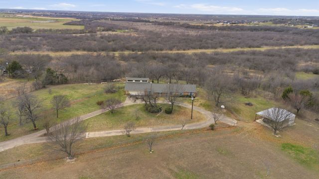 8295 Singleton Road, Midlothian, TX 76065