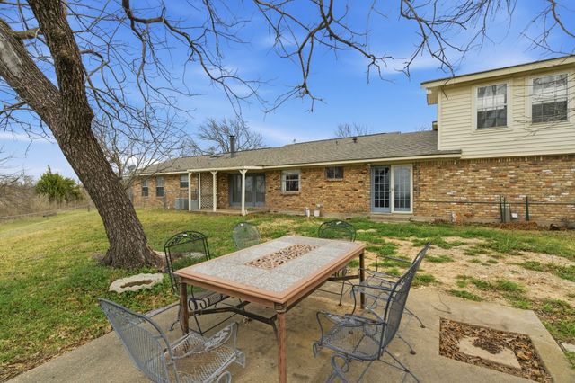 8295 Singleton Road, Midlothian, TX 76065