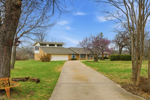 8295 Singleton Road, Midlothian, TX 76065