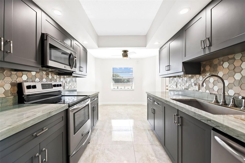 1503 Cayman Way C3, Coconut Creek, FL 33066