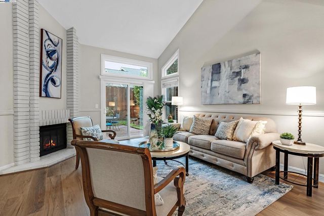 1410 Groth Cir, Pleasanton, CA 94566