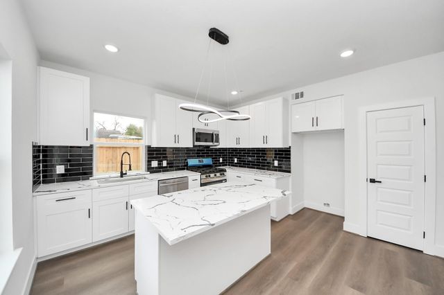 8012 Miley Street, Houston, TX 77028