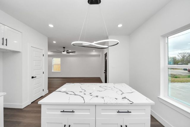 8012 Miley Street, Houston, TX 77028