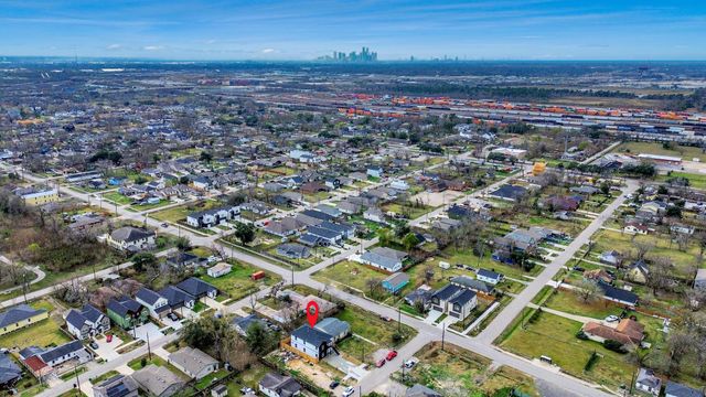 8012 Miley Street, Houston, TX 77028