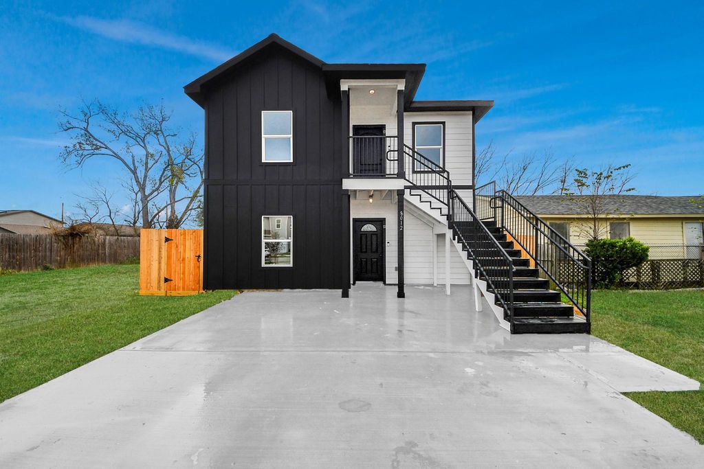 8012 Miley Street, Houston, TX 77028