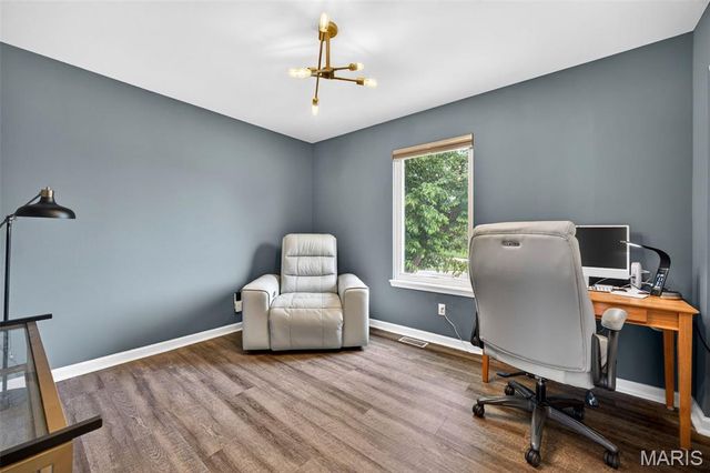 15 Covered Wagon Trail Court, St Peters, MO 63376