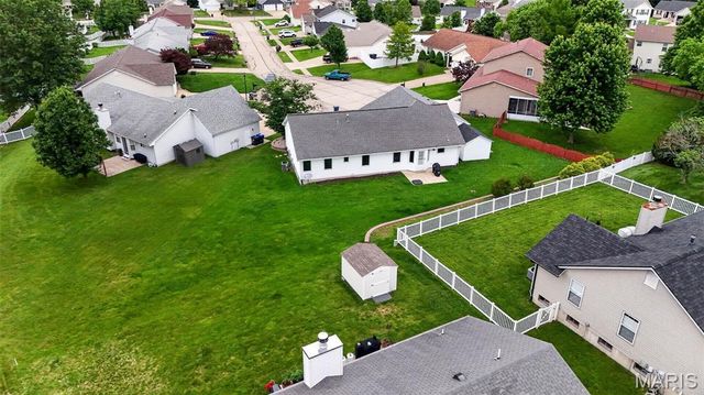 15 Covered Wagon Trail Court, St Peters, MO 63376