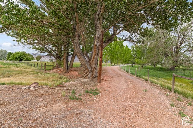 154 E 950 N, Glenwood, UT 84730