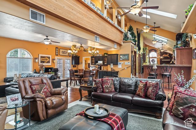 154 E 950 N, Glenwood, UT 84730