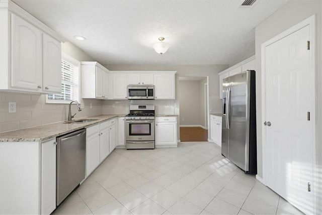 1029 Harbins Pass Drive, Dacula, GA 30019