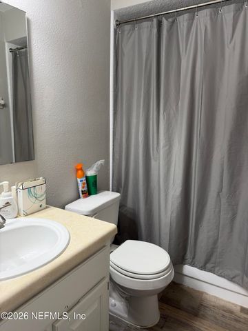 7665 JANA Lane S, Jacksonville, FL 32210