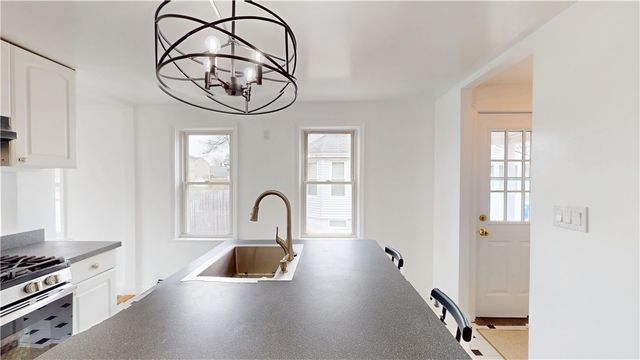 204 Vine Street, Pawtucket, RI 02861