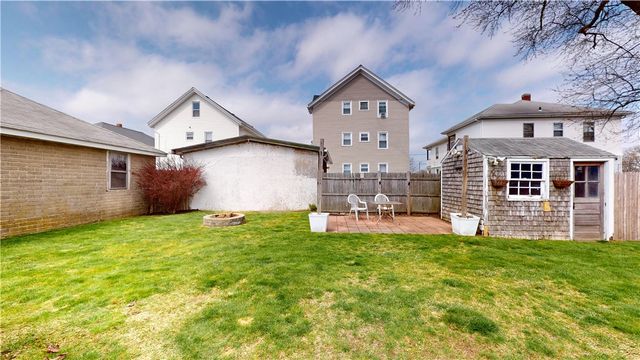 204 Vine Street, Pawtucket, RI 02861