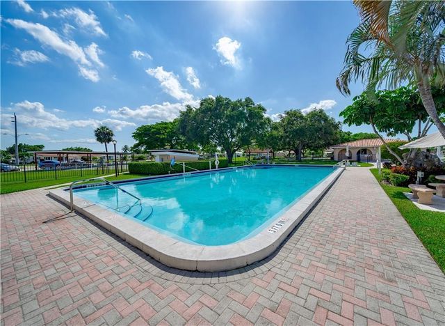 4401 NW 47th Street, Tamarac, FL 33319