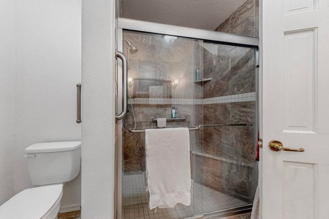 11436 Woodmar Lane NE, Albuquerque, NM 87111