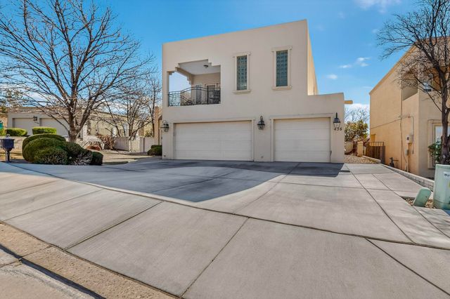 11436 Woodmar Lane NE, Albuquerque, NM 87111