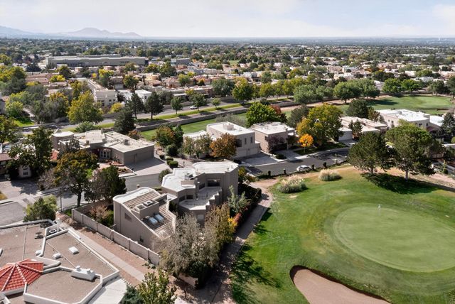11436 Woodmar Lane NE, Albuquerque, NM 87111