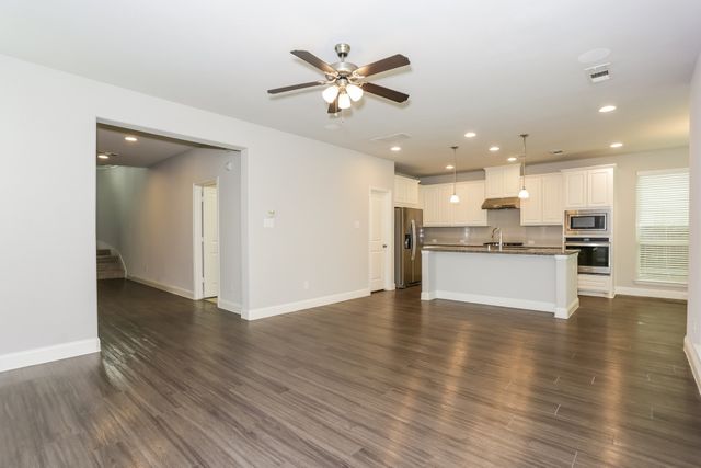 3121 Damsel Sauvage Lane, Lewisville, TX 75056