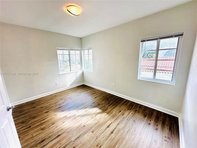 540 15th St 203, Miami Beach, FL 33139