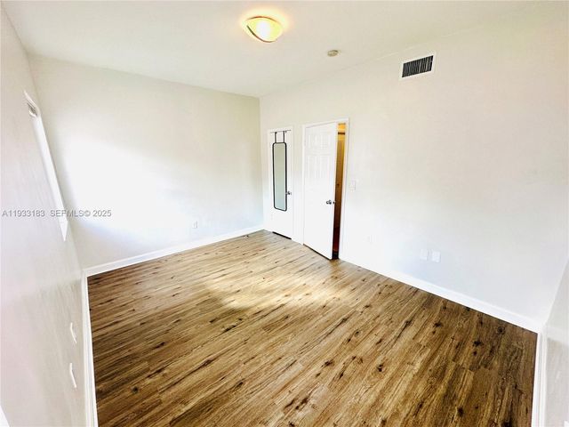 540 15th St 203, Miami Beach, FL 33139