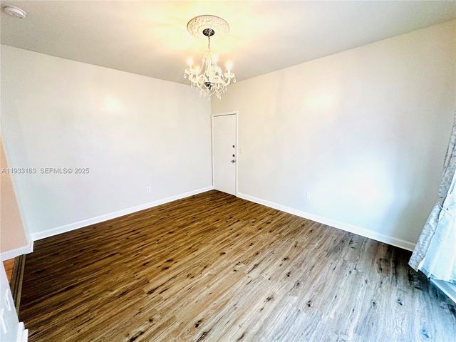 540 15th St 203, Miami Beach, FL 33139