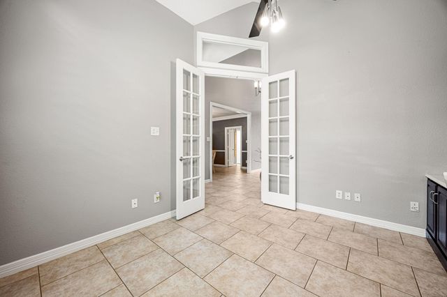 6 Windflower Place, The Woodlands, TX 77381
