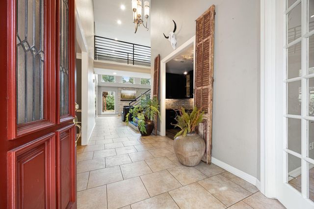 6 Windflower Place, The Woodlands, TX 77381