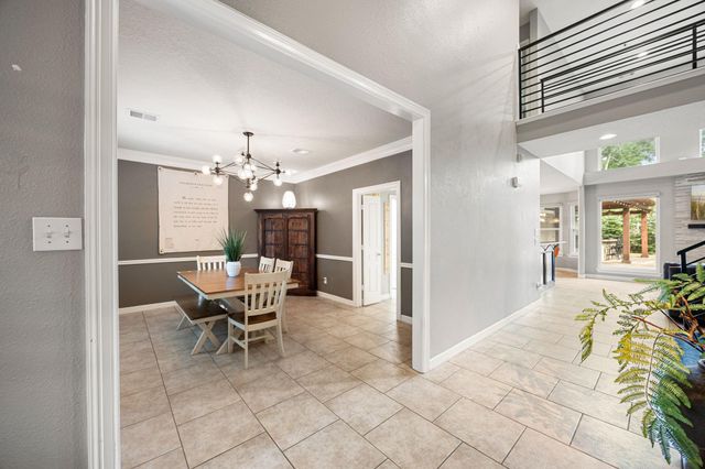 6 Windflower Place, The Woodlands, TX 77381