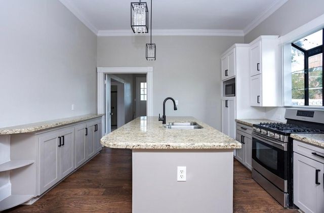 1247 Oxford Street, Houston, TX 77008