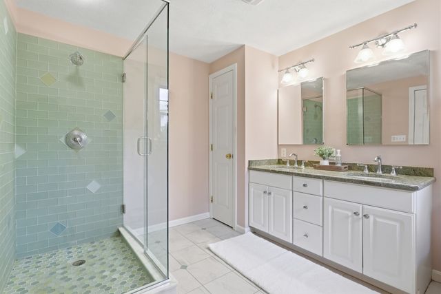 44 Raffaele Drive, Waltham, MA 02452