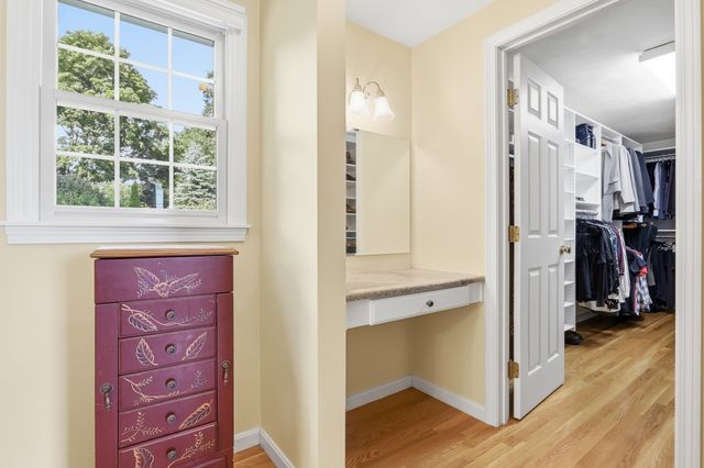 44 Raffaele Drive, Waltham, MA 02452