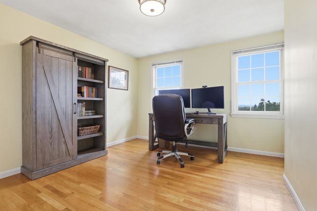 44 Raffaele Drive, Waltham, MA 02452