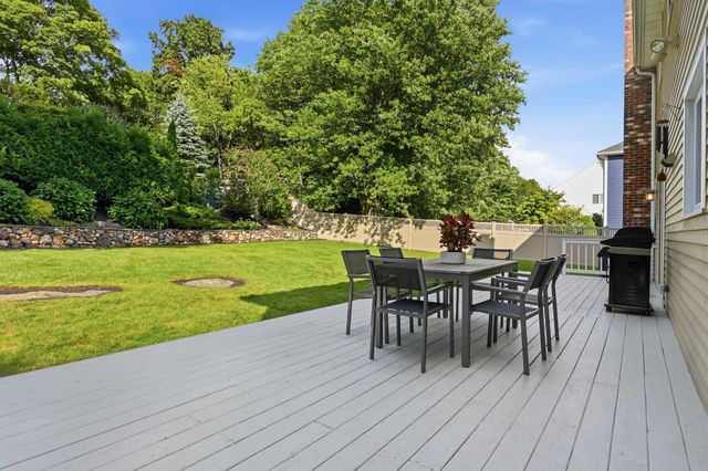 44 Raffaele Drive, Waltham, MA 02452