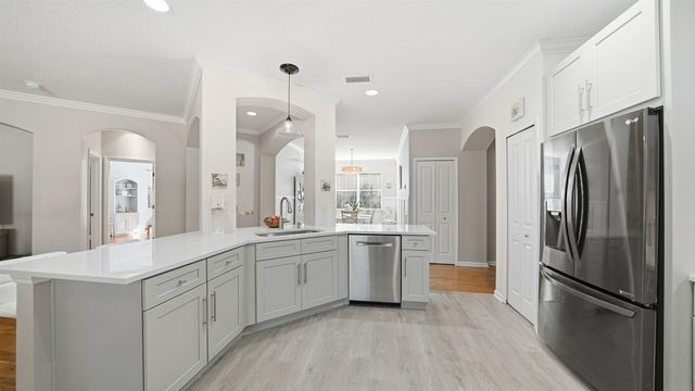 266 Roaring Brook Dr, St Augustine, FL 32084