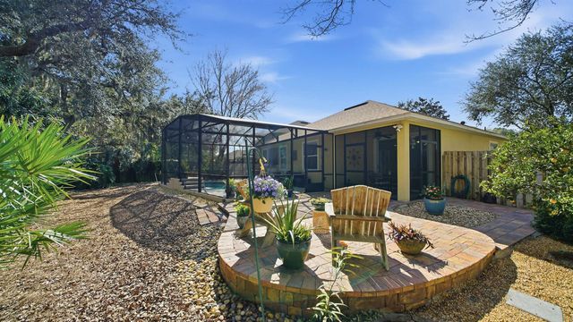 266 Roaring Brook Dr, St Augustine, FL 32084