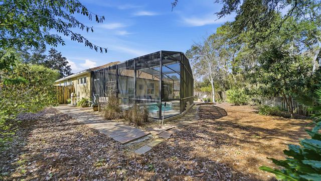 266 Roaring Brook Dr, St Augustine, FL 32084