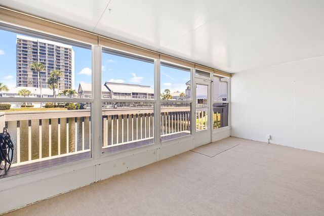 4949 N Highway A1A None 195, Fort Pierce, FL 34949