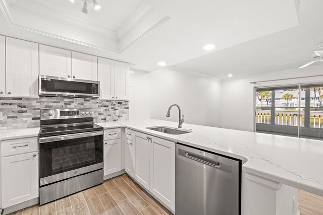 4949 N Highway A1A None 195, Fort Pierce, FL 34949