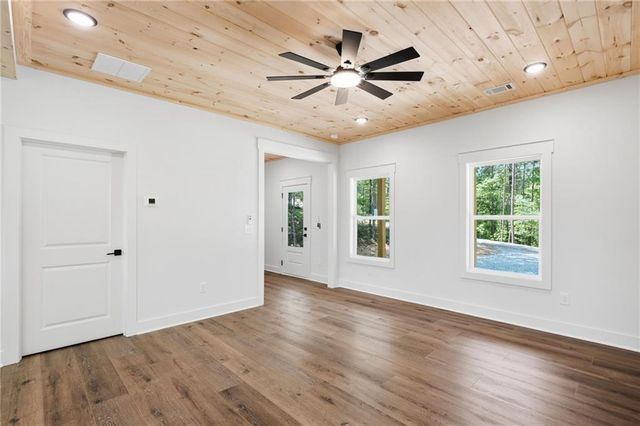 1600 Dover Drive, Ranger, GA 30734