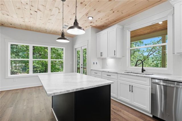 1600 Dover Drive, Ranger, GA 30734