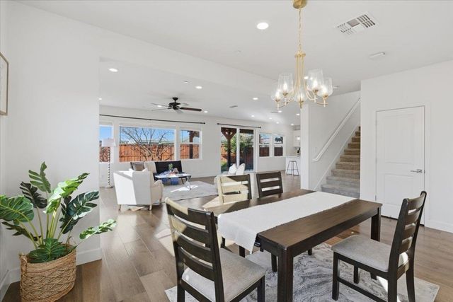 2481 2481 Azalea Ave, Tracy, CA 95376