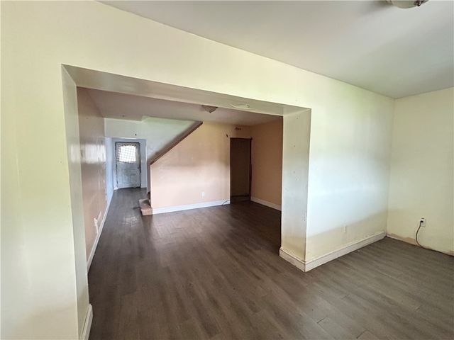 405 S 5th Street, Jeannette, PA 15644