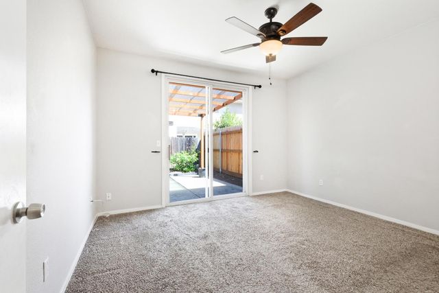 7118 S Lyne Bay Dr, Roseville, CA 95747