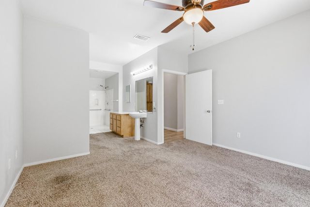 7118 S Lyne Bay Dr, Roseville, CA 95747